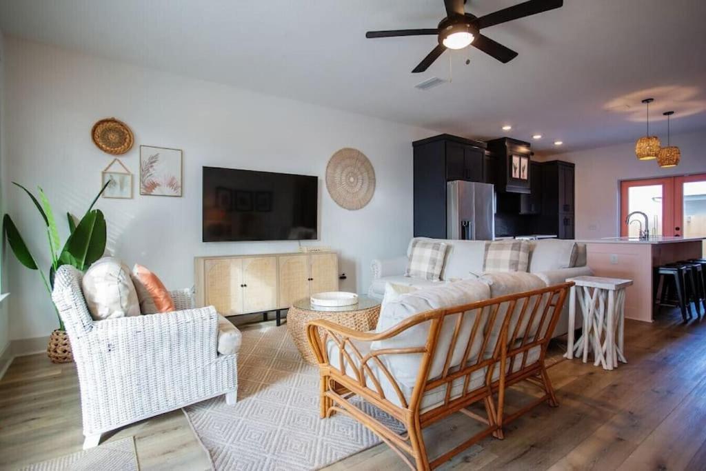 Villa Coral Reef - Brand New Build, Pet Friendly, Private Pool! Sleeps 9! à Panama City Beach Extérieur photo