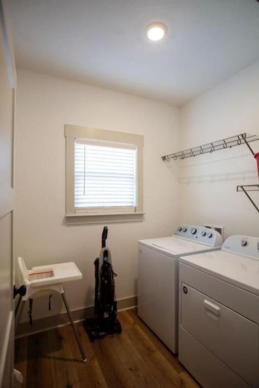 Villa Coral Reef - Brand New Build, Pet Friendly, Private Pool! Sleeps 9! à Panama City Beach Extérieur photo